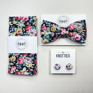 
                  
                    90's Floral Themed Cufflinks
                  
                