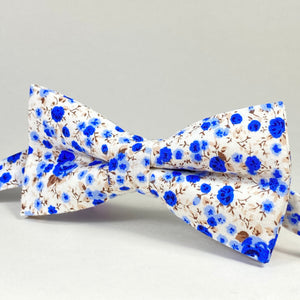 
                  
                    Floral Vine Patterned Bow Tie
                  
                