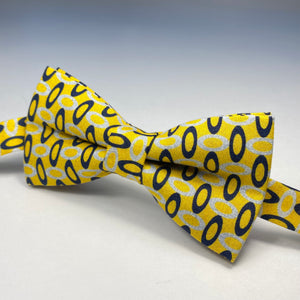 
                  
                    Graphic Oval Print Bow Tie
                  
                