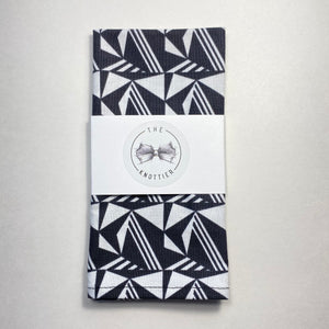 
                  
                    Black and White Pocket Square
                  
                