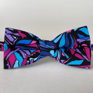 
                  
                    1980's Floral Inspired Bow Tie
                  
                