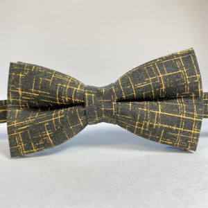
                  
                    Yellow & Black Geometric Print Bow Tie
                  
                